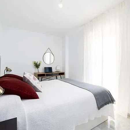 Avantistays Aqua Marina Con Parking Gratis 푸엔히롤라